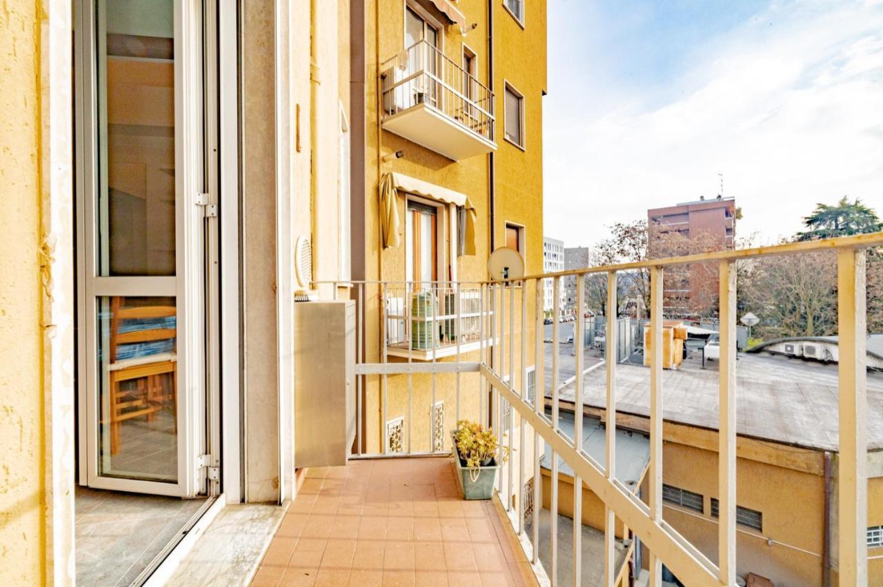 Casa Vicinissima All'Ospedale San Paolo ミラノ エクステリア 写真